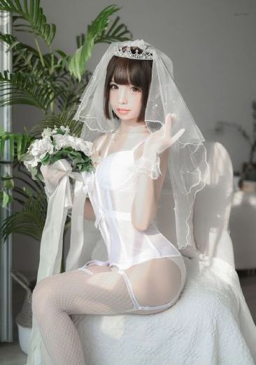 《纵意花丛》