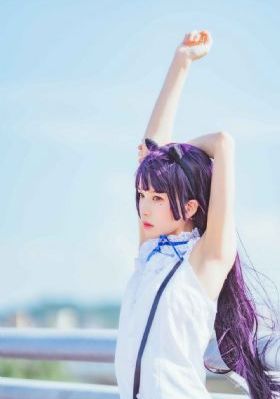 动漫美女隐私打扑克视频