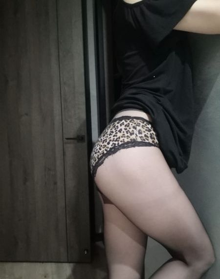电影年轻的岳母