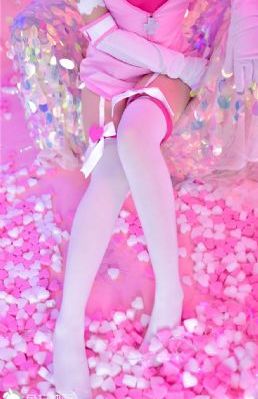 女生叉开腿让男生桶