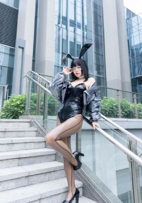 女人高潮叫床的激烈视频