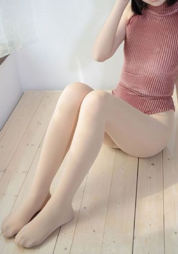 年轻的保姆电影