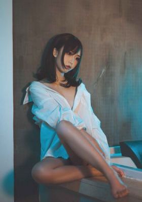 《无法逃离的背叛》