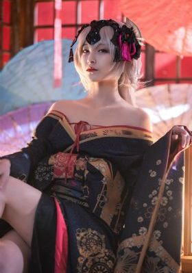 谨慎成为魔法少女